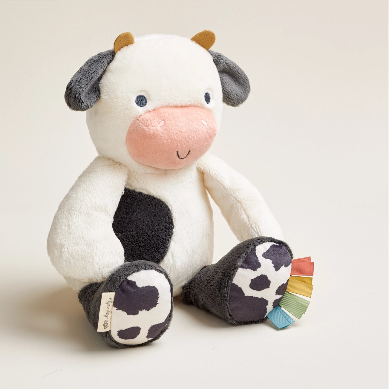 Sweetie Snuggles™ Plush: Cow