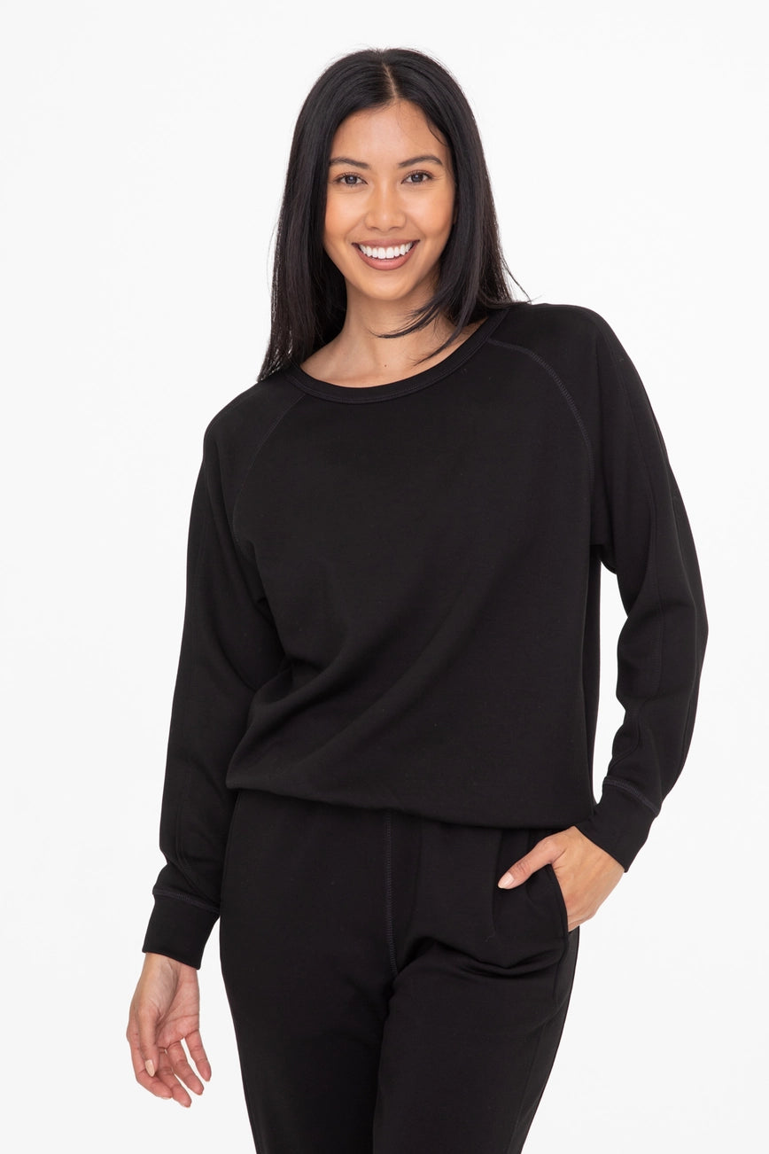Elevated Crew Neck Pullover {Black}