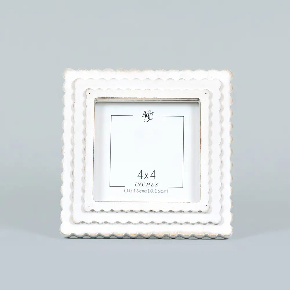 Wood Scallop Frame {6x6} - White