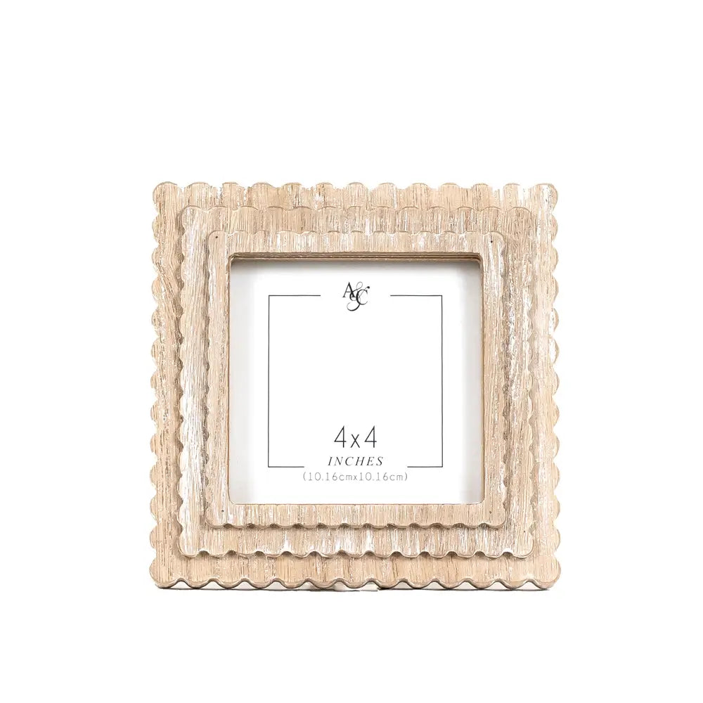 Wood Scallop Frame {6x6} - Natural
