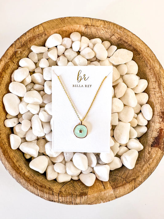 The Clara Dainty Star Charm Necklace 18k Gold Plated