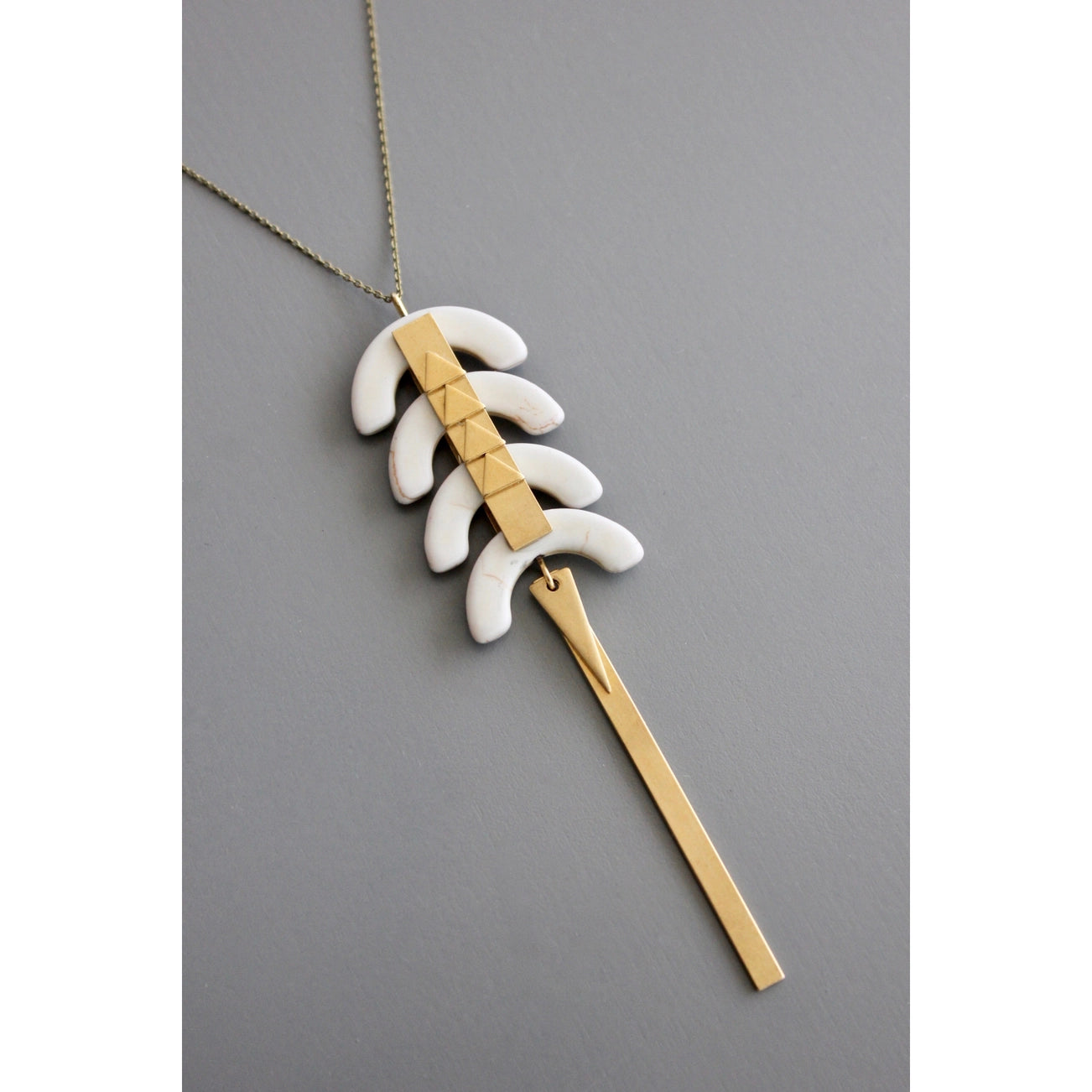 Geometric Magnesite Long Necklace