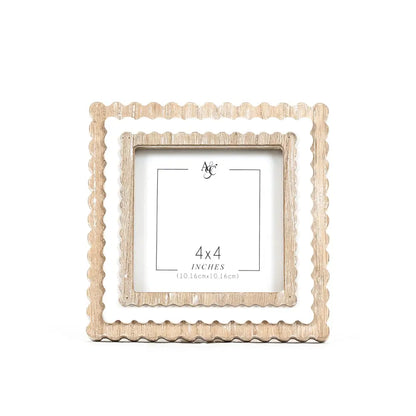 Wood Scallop Frame {6x6} - Natural/White