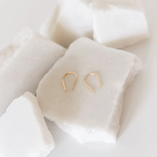 The Willow Dainty Hoop Earrings