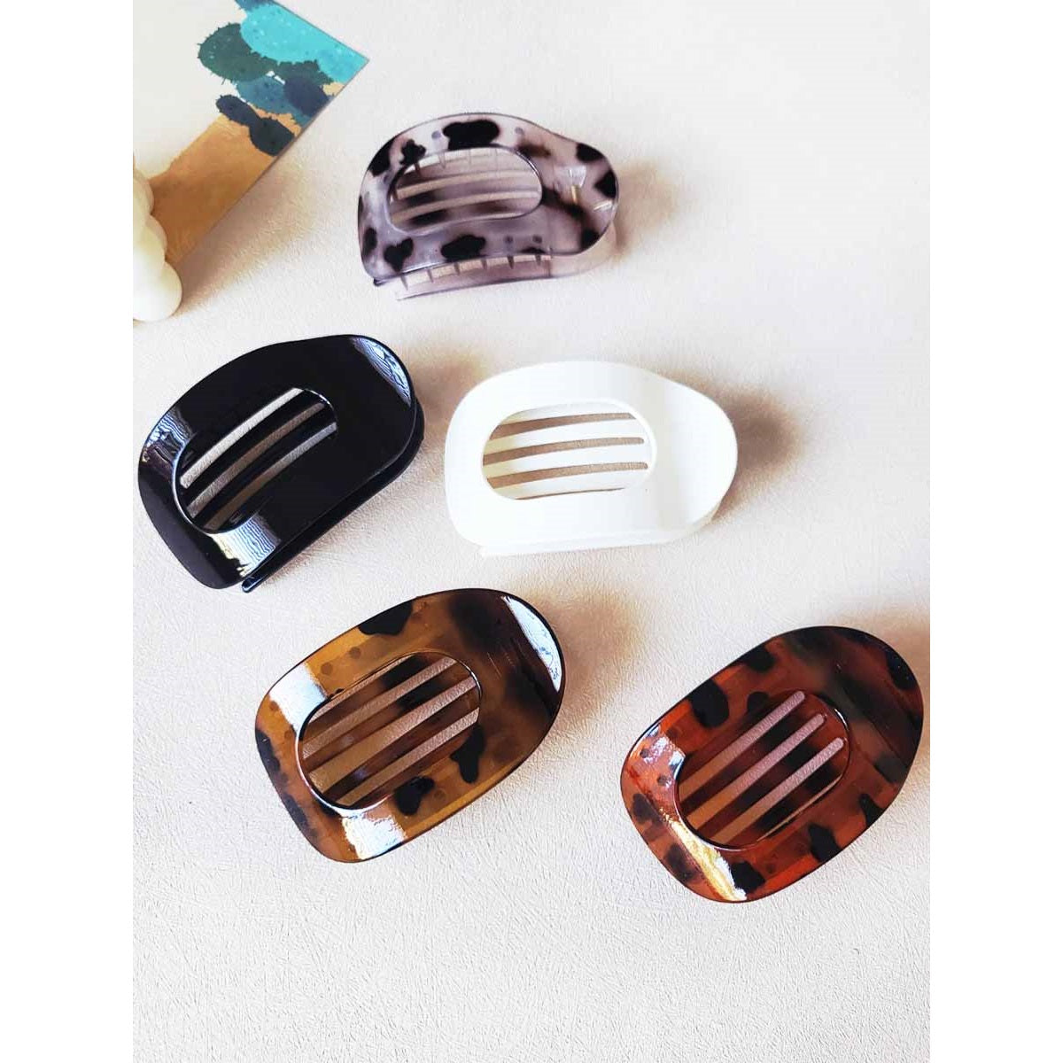 FINAL SALE - Funteze Hair Claw Clips {Asst. Styles}