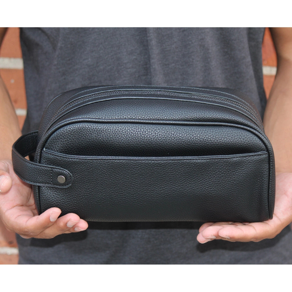 Men's Dopp/Toiletry Kit {Black}